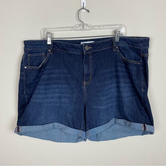 Lane Bryant Blue Denim Essential Stretch Girlfriend Shorts 22 - Picture 1 of 4